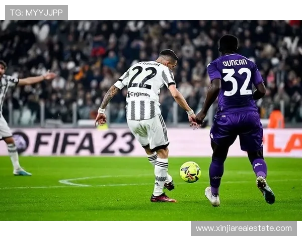 C罗双响皇马遭绝杀曼城仅紧追